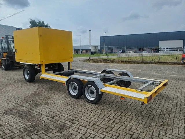 Veldhuizen - aanhangwagen - afbeelding 40 van  44