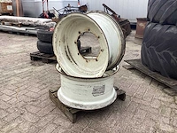 Velg fiat 12-24 velg - afbeelding 1 van  5