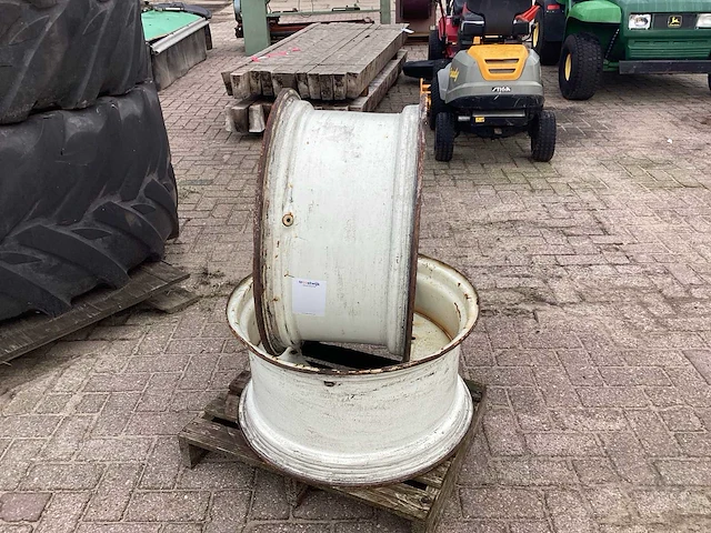 Velg fiat 12-24 velg - afbeelding 5 van  5