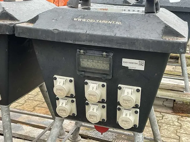 Vello t64-3 bouw aansluitkast / omvormer (2x) - afbeelding 7 van  9