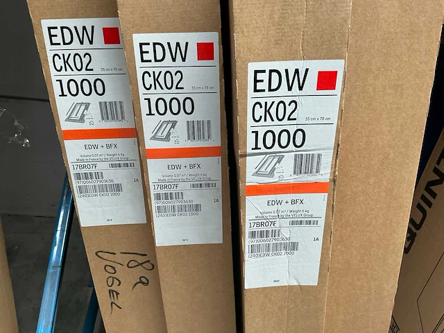Velux dakraam diverse (13x) - afbeelding 2 van  4