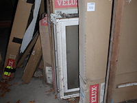 Velux dakramen en onderdelen in grote hoeveelheid. diverse uitvoeringen en afmetingen. - afbeelding 2 van  5