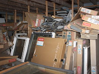 Velux dakramen en onderdelen in grote hoeveelheid. diverse uitvoeringen en afmetingen. - afbeelding 3 van  5