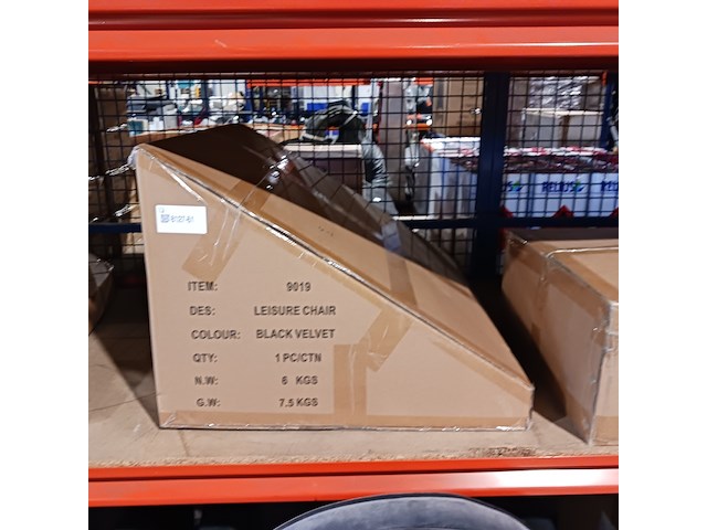 Velvet round chair black sanderz, black, 2025 - afbeelding 2 van  2