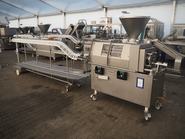 Vemag - afbeelding 1 van  9