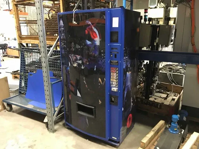 Vending machine - afbeelding 1 van  6