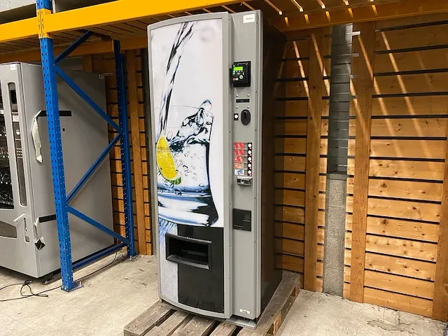 Vendo - 189 - vending machine - afbeelding 2 van  6