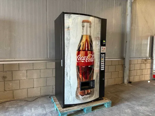 Vendo - 392 - frisdrankautomaat - vending machine - afbeelding 4 van  11
