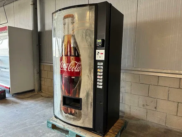 Vendo - 392 - frisdrankautomaat - vending machine - afbeelding 5 van  11