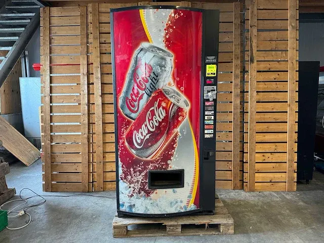 Vendo - 470 - frisdrankautomaat - vending machine - afbeelding 1 van  11