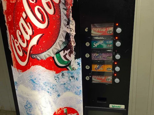 Vendo - 75x-5 - frisdrankautomaat - vending machine - afbeelding 4 van  7