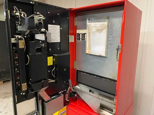 Vendo - 75x-5 - frisdrankautomaat - vending machine - afbeelding 5 van  7