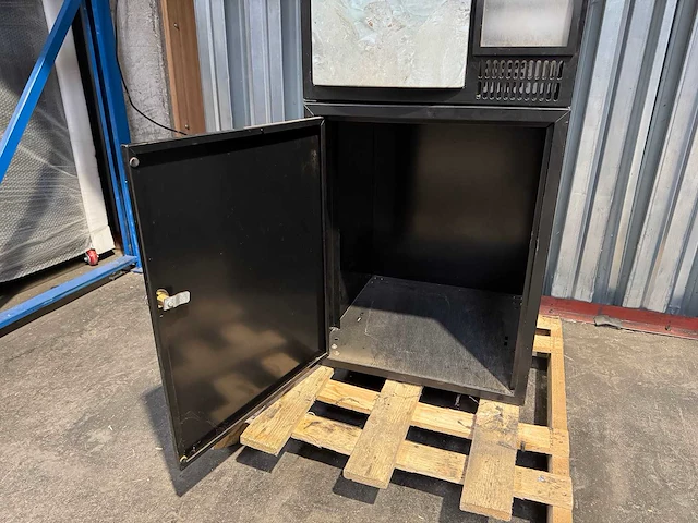 Vendo - 75x-5 - frisdrankautomaat - vending machine - afbeelding 9 van  9