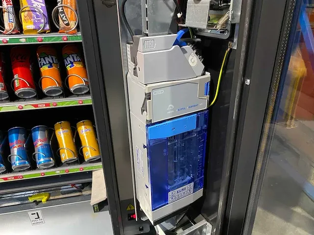 Vendo - g-snack sve bs8 - snoepautomaat - vending machine - afbeelding 7 van  11
