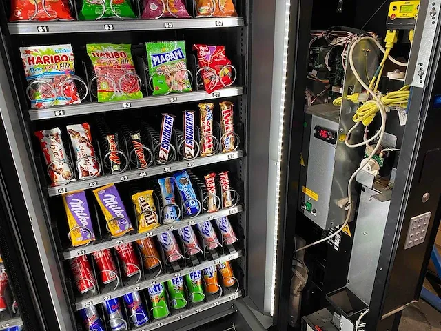 Vendo - g-snack sve hs8 - combi-automaat - vending machine - afbeelding 8 van  11