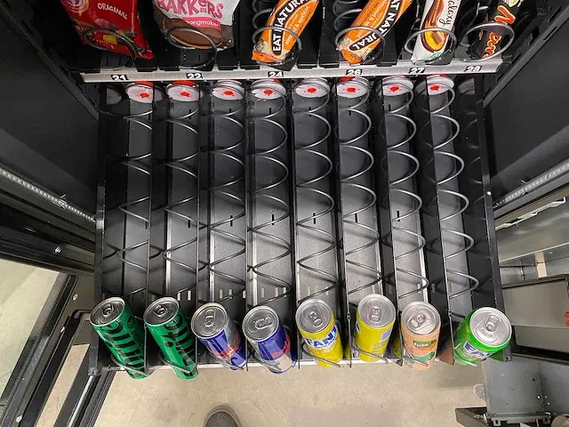 Vendo - g-snack sve sm8 - combi - vending machine - afbeelding 2 van  11