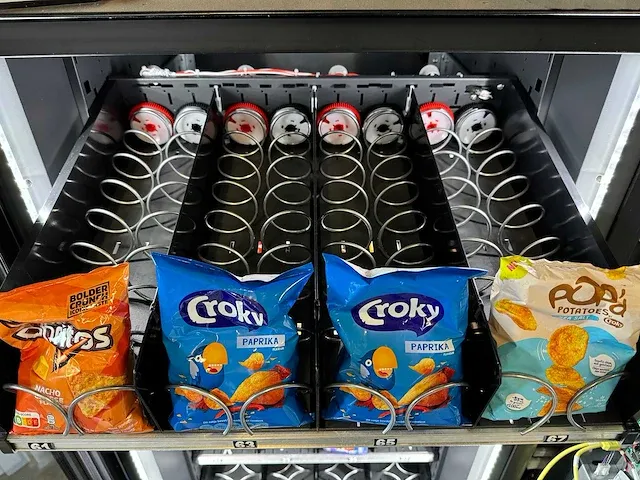Vendo - g-snack sve sm8 - combi-automaat - vending machine - afbeelding 8 van  10