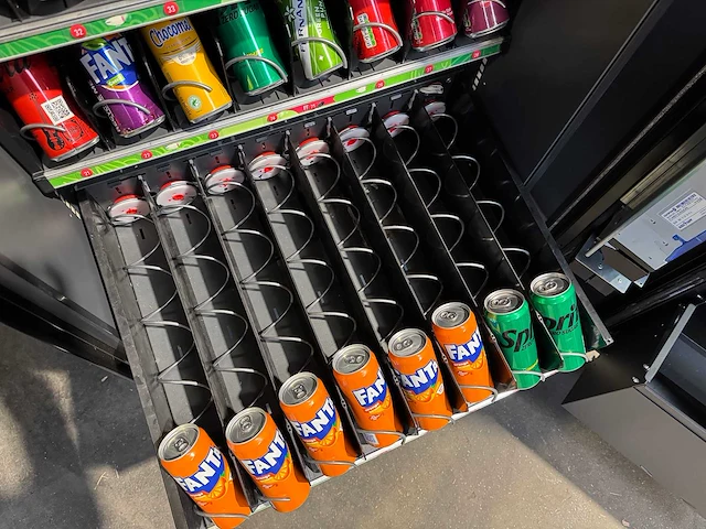 Vendo - sve bs8 g-snack - snoepautomaat - - afbeelding 6 van  9