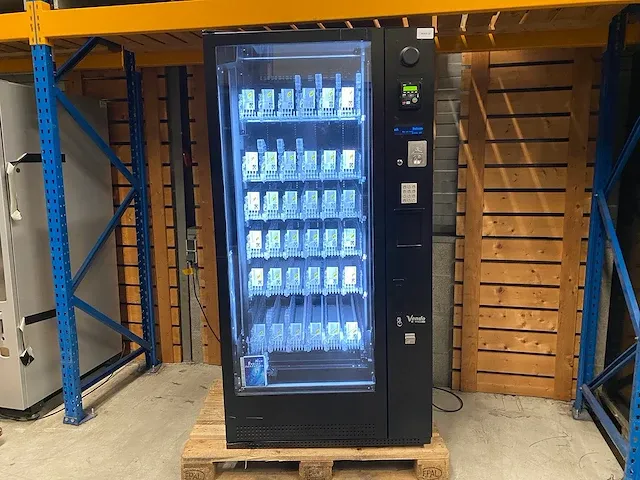 Vendo - sve dm6 - frisdrank - vending machine - afbeelding 1 van  10