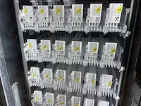 Vendo - sve dm6 - frisdrank - vending machine - afbeelding 10 van  10