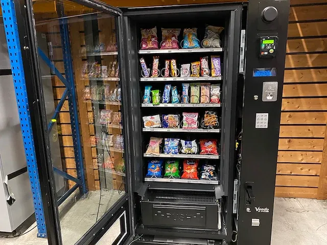 Vendo - sve sm8 - snack - vending machine - afbeelding 6 van  8