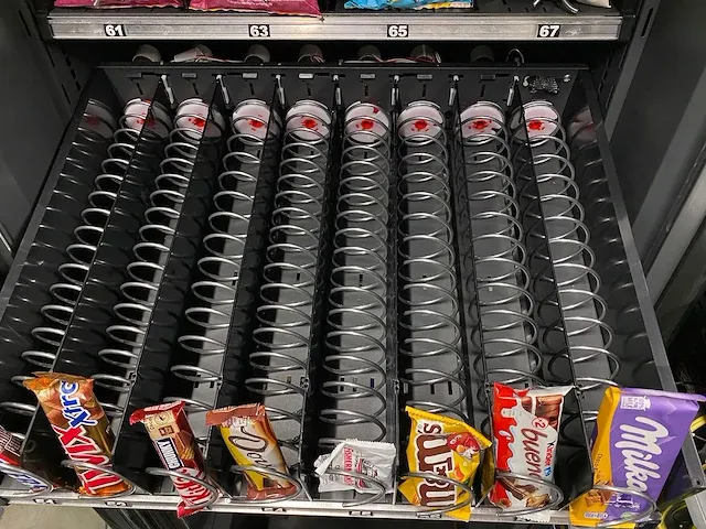 Vendo - sve sm8 - snack - vending machine - afbeelding 8 van  8