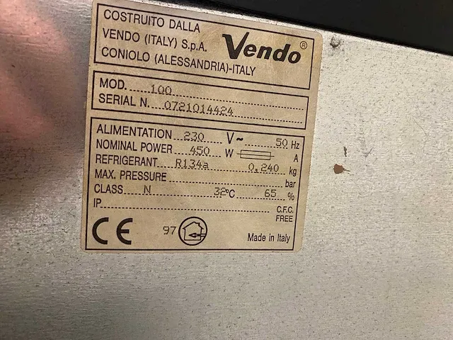 Vendo - v100-5 - frisdrankautomaat - vending machine - afbeelding 3 van  11