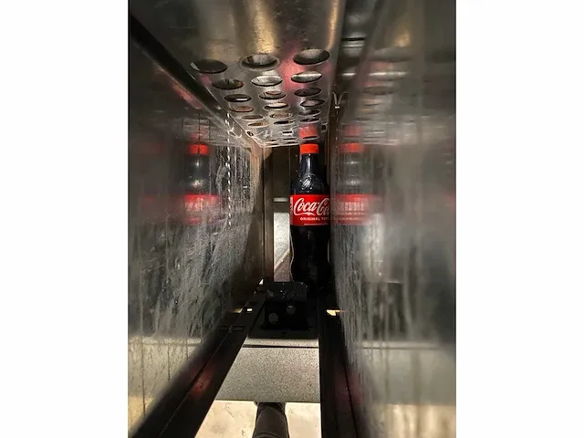 Vendo - v100-5 - frisdrankautomaat - vending machine - afbeelding 10 van  11