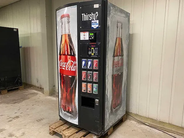 Vendo - vdi 544 - frisdrankautomaat - vending machine - afbeelding 1 van  8