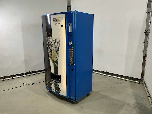 Vendo 254 drankautomaat - afbeelding 1 van  11