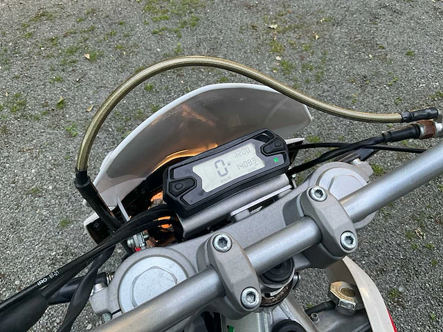 Vent - schakelbrommer - derapage 50 rr - bromfiets - afbeelding 13 van  30