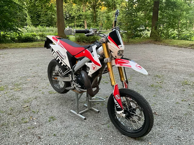Vent - schakelbrommer - derapage 50 rr - bromfiets - afbeelding 24 van  30