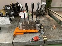 Ventielblok - afbeelding 2 van  3