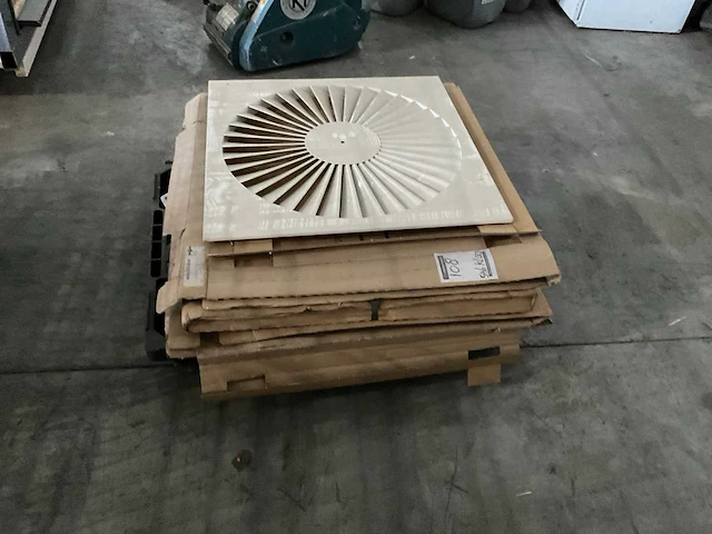 Ventilatie materiaal - afbeelding 2 van  4