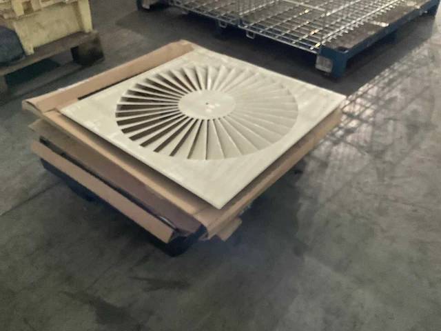 Ventilatie materiaal - afbeelding 4 van  4