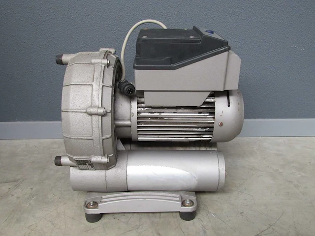 Ventilator - becker - sv 8.190/1-401 / vau4/2 - afbeelding 1 van  10