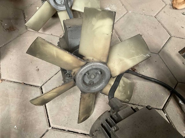 Ventilator (3x) - afbeelding 1 van  4