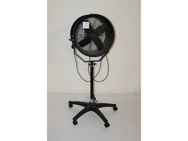 Ventilator benel turbo windtunnel 1000 rf op statief met hoogte 132 cm. - afbeelding 2 van  2
