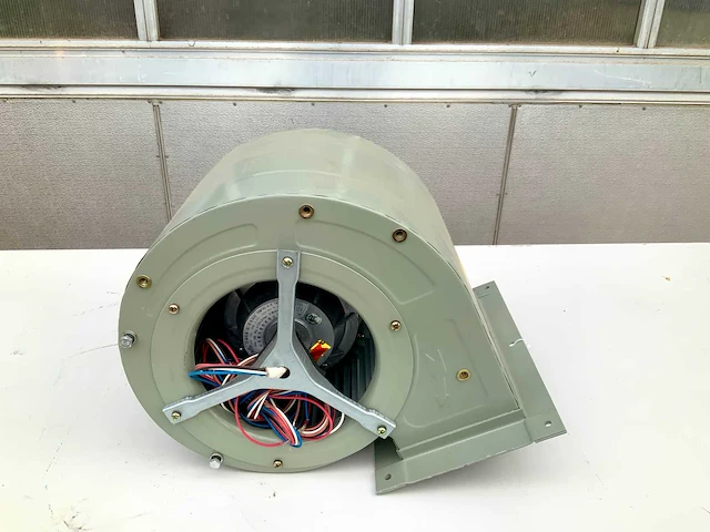 Ventilator ongebruikt 4x - afbeelding 3 van  6