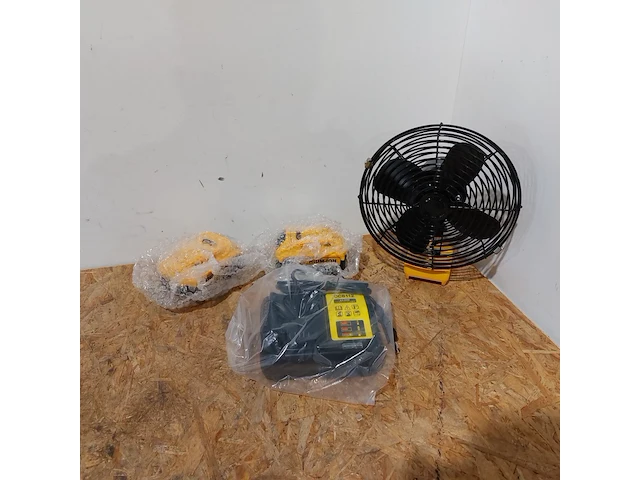 Ventilator op accu - 8 inch, sanderz, 2025 - afbeelding 1 van  4