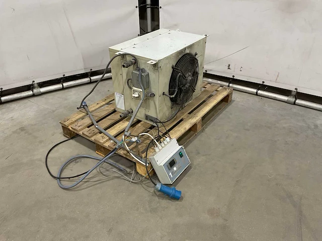 Ventilator - afbeelding 1 van  8