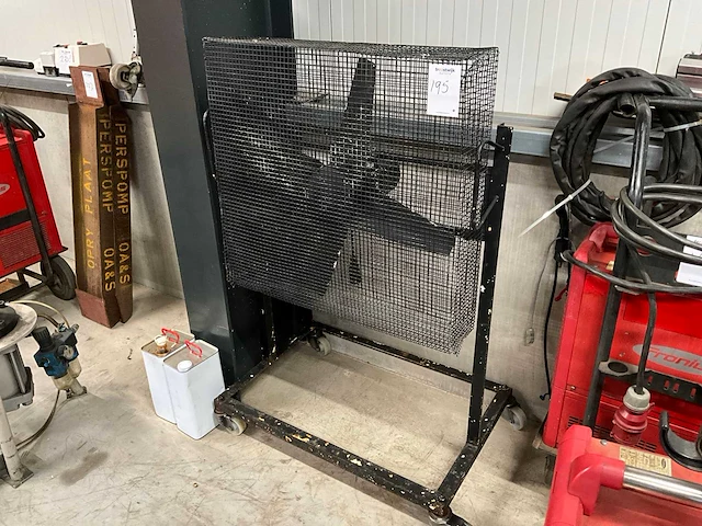 Ventilator - afbeelding 1 van  5