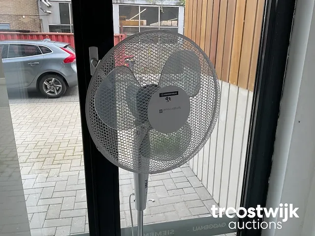 Ventilator - afbeelding 3 van  5