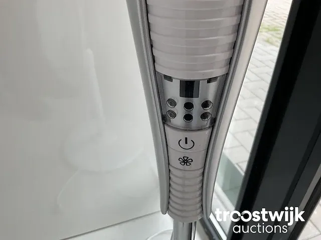 Ventilator - afbeelding 4 van  5
