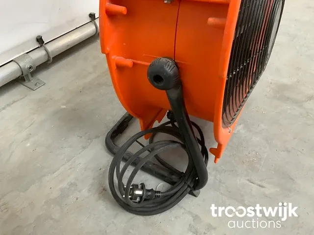 Ventilator - afbeelding 5 van  5