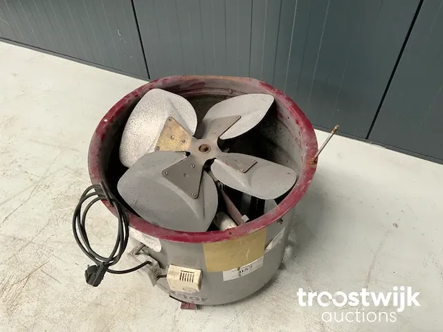 Ventilator - afbeelding 2 van  4