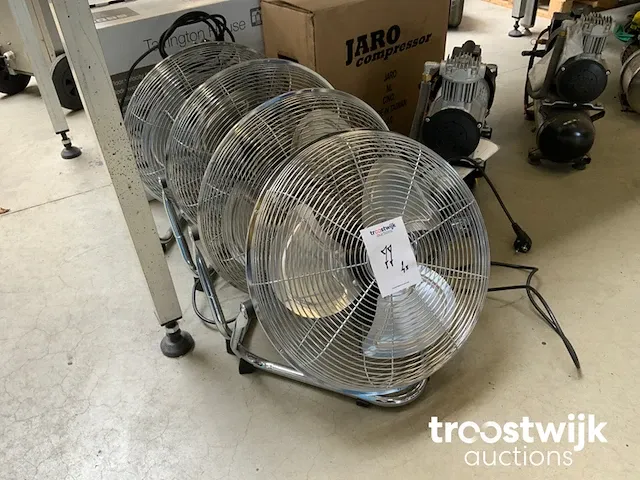 Ventilator - afbeelding 1 van  4