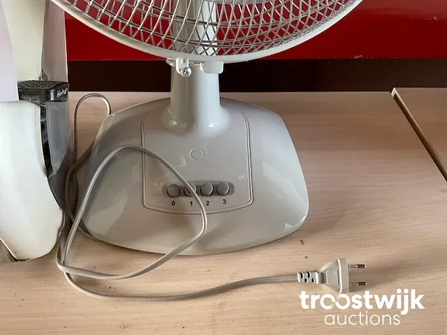 Ventilator - afbeelding 2 van  4