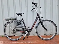 Ventoux e-bike/ elektrische fiets batavus, paars - afbeelding 1 van  16