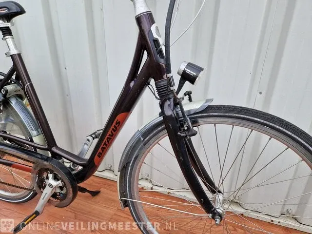 Ventoux e-bike/ elektrische fiets batavus, paars - afbeelding 9 van  16